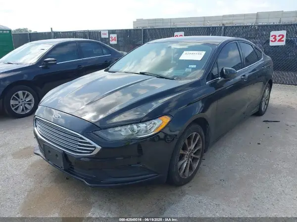 3FA6P0HD2HR140839 2017 FORD FUSION - Image 2