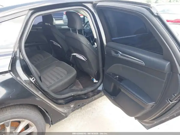 3FA6P0HD2HR140839 2017 FORD FUSION - Image 8