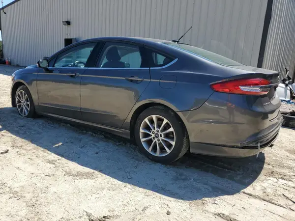 3FA6P0HD2HR154093 2017 FORD FUSION - Image 2