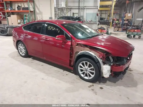 3FA6P0HD2HR156040 2017 FORD FUSION - Image 1