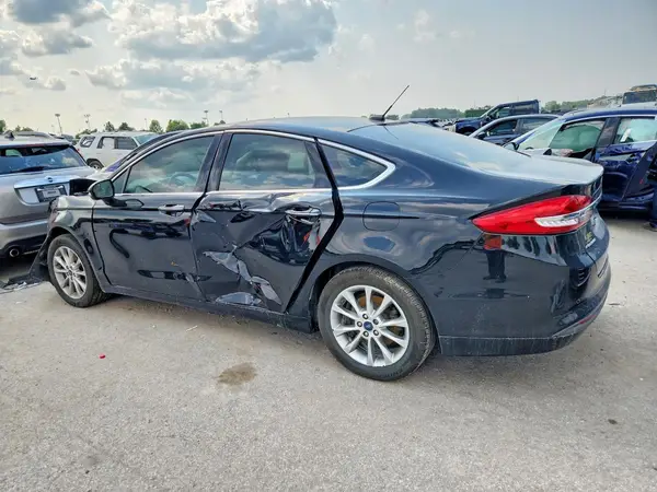 3FA6P0HD2HR166745 2017 FORD FUSION - Image 2