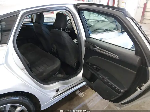 3FA6P0HD2HR167829 2017 FORD FUSION - Image 8