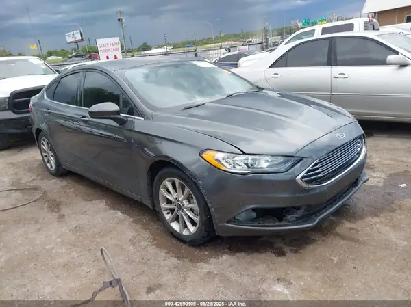 3FA6P0HD2HR173601 2017 FORD FUSION - Image 1