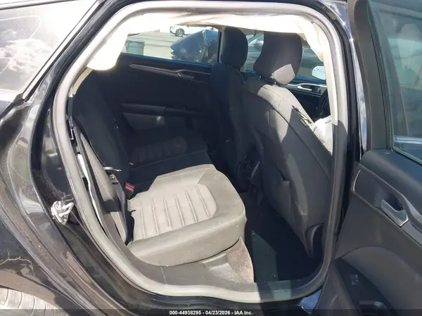 3FA6P0HD2HR175302 2017 FORD FUSION - Image 8