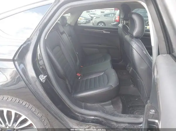 3FA6P0HD2HR193864 2017 FORD FUSION - Image 8