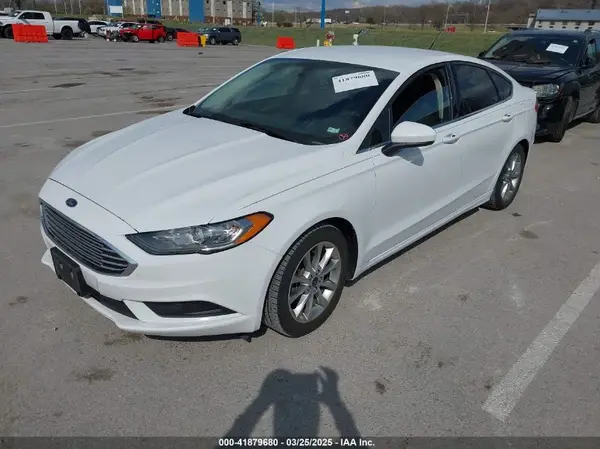 3FA6P0HD2HR194769 2017 FORD FUSION - Image 2