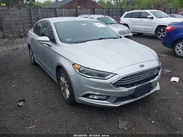 3FA6P0HD2HR203244 2017 FORD FUSION - Image 1