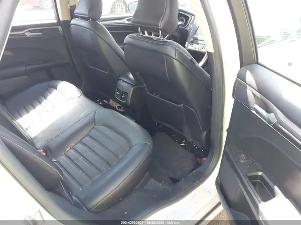 3FA6P0HD2HR204832 2017 FORD FUSION - Image 8
