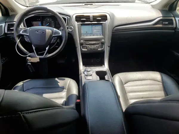 3FA6P0HD2HR210579 2017 FORD FUSION - Image 8