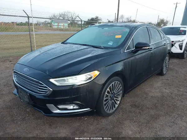 3FA6P0HD2HR227009 2017 FORD FUSION - Image 2