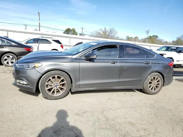 3FA6P0HD2HR246384 2017 FORD FUSION - Image 1