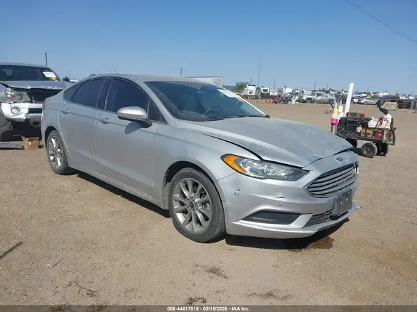 3FA6P0HD2HR251990 2017 FORD FUSION - Image 1