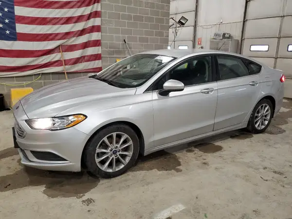 3FA6P0HD2HR252461 2017 FORD FUSION - Image 1