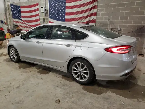 3FA6P0HD2HR252461 2017 FORD FUSION - Image 2