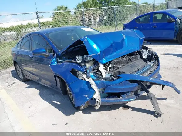 3FA6P0HD2HR262410 2017 FORD FUSION - Image 1