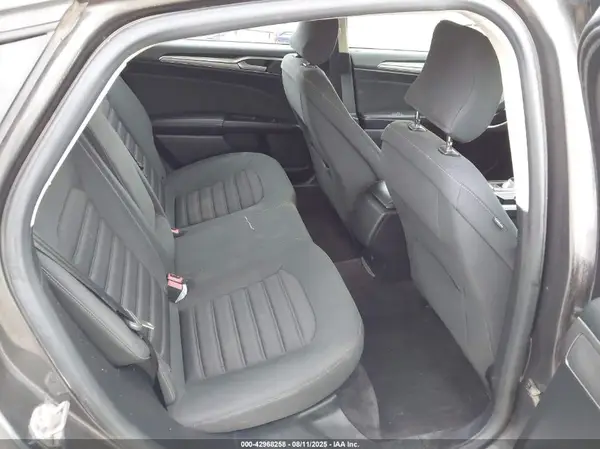 3FA6P0HD2HR274573 2017 FORD FUSION - Image 8