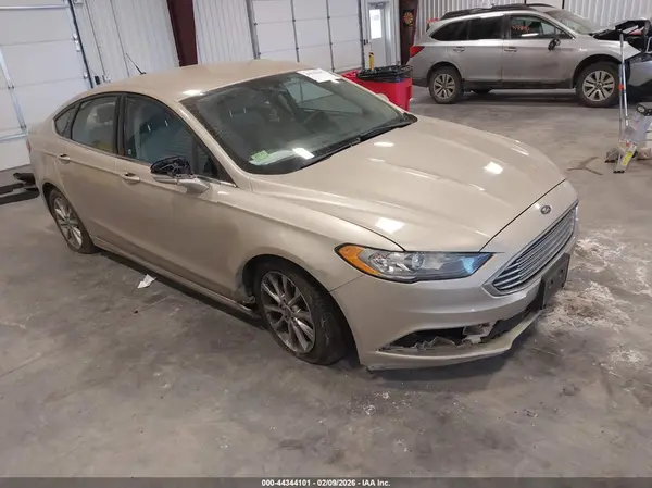 3FA6P0HD2HR293219 2017 FORD FUSION - Image 1