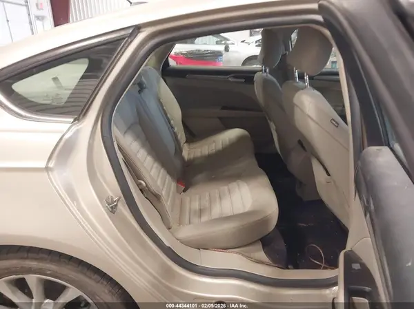3FA6P0HD2HR293219 2017 FORD FUSION - Image 8