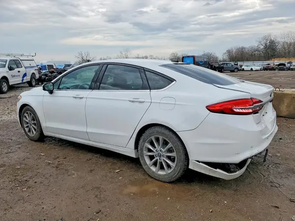 3FA6P0HD2HR293589 2017 FORD FUSION - Image 2