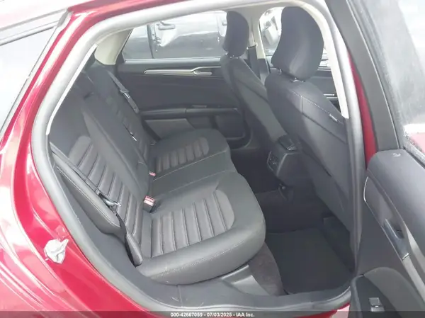3FA6P0HD2HR308902 2017 FORD FUSION - Image 8