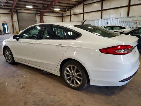 3FA6P0HD2HR311119 2017 FORD FUSION - Image 2