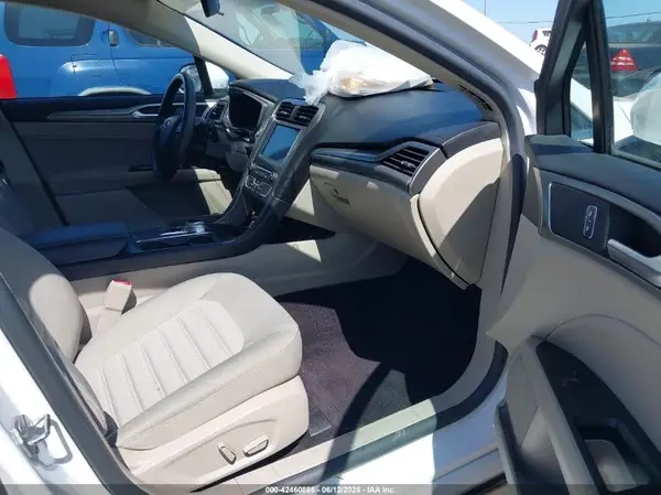 3FA6P0HD2HR313811 2017 FORD FUSION - Image 1