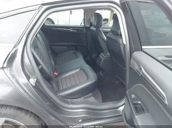 3FA6P0HD2HR313940 2017 FORD FUSION - Image 8