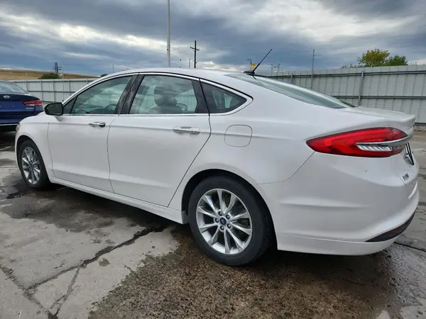 3FA6P0HD2HR317678 2017 FORD FUSION - Image 2