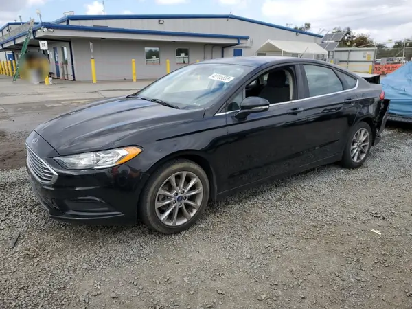 3FA6P0HD2HR326039 2017 FORD FUSION - Image 1