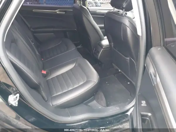 3FA6P0HD2HR328387 2017 FORD FUSION - Image 8