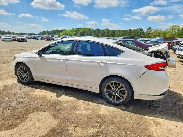 3FA6P0HD2HR332813 2017 FORD FUSION - Image 2