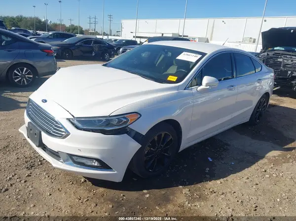 3FA6P0HD2HR349630 2017 FORD FUSION - Image 2