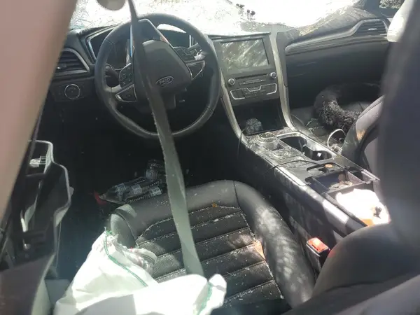 3FA6P0HD2HR353001 2017 FORD FUSION - Image 8