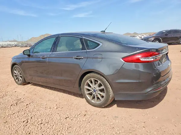 3FA6P0HD2HR365553 2017 FORD FUSION - Image 2