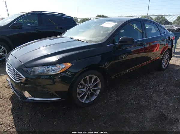 3FA6P0HD2HR366055 2017 FORD FUSION - Image 2