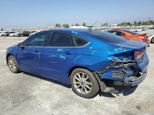 3FA6P0HD2HR368128 2017 FORD FUSION - Image 2