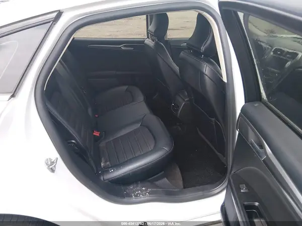 3FA6P0HD2HR390520 2017 FORD FUSION - Image 8
