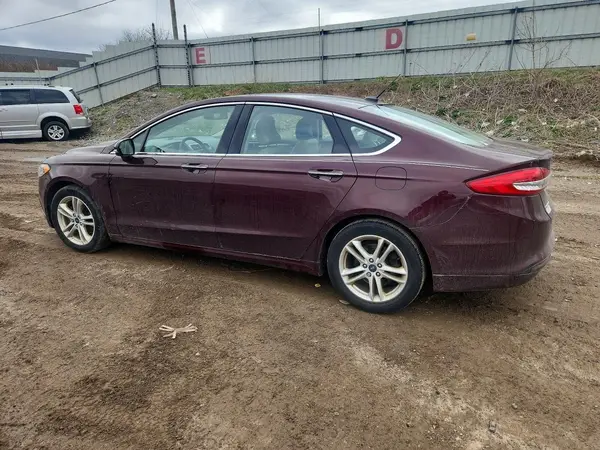 3FA6P0HD2JR127062 2018 FORD FUSION - Image 2