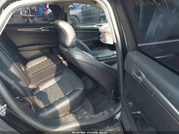 3FA6P0HD2JR135159 2018 FORD FUSION - Image 8