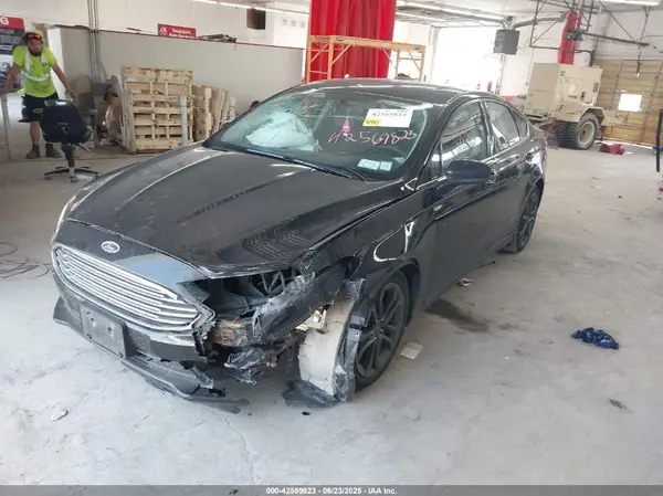 3FA6P0HD2JR135212 2018 FORD FUSION - Image 2