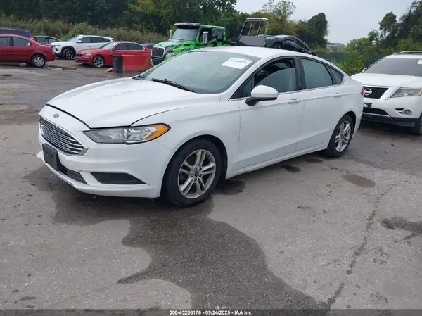 3FA6P0HD2JR135274 2018 FORD FUSION - Image 2