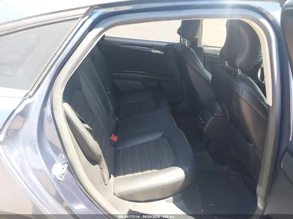 3FA6P0HD2JR157369 2018 FORD FUSION - Image 8