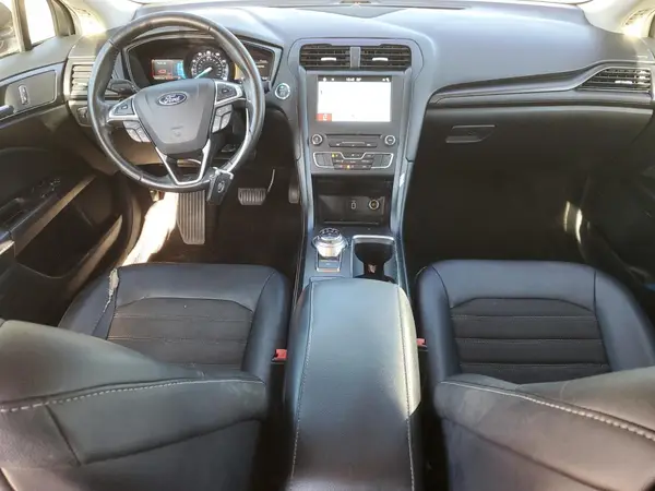 3FA6P0HD2JR165407 2018 FORD FUSION - Image 8