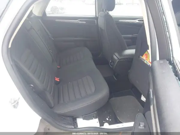 3FA6P0HD2JR174351 2018 FORD FUSION - Image 8