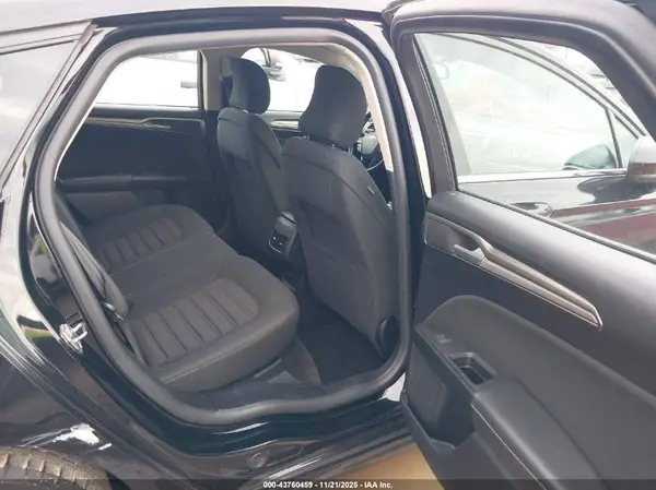 3FA6P0HD2JR183079 2018 FORD FUSION - Image 8