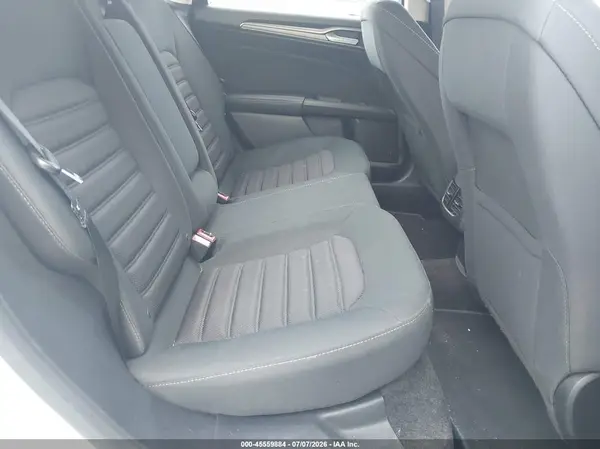 3FA6P0HD2JR184068 2018 FORD FUSION - Image 8