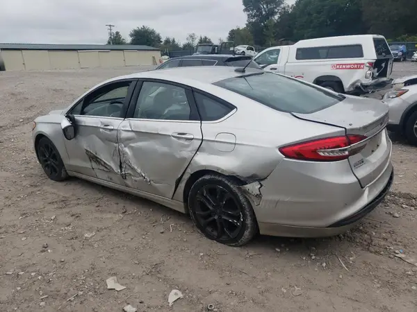 3FA6P0HD2JR195670 2018 FORD FUSION - Image 2