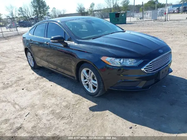 3FA6P0HD2JR208224 2018 FORD FUSION - Image 1