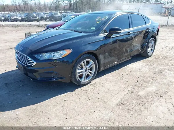 3FA6P0HD2JR208224 2018 FORD FUSION - Image 2