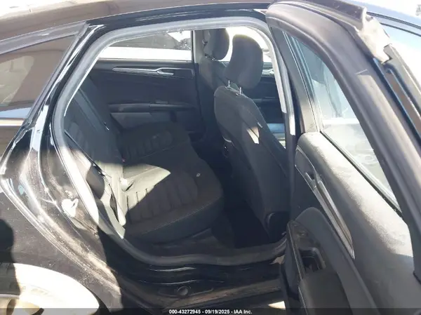 3FA6P0HD2JR208238 2018 FORD FUSION - Image 8